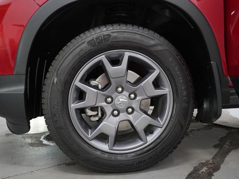 Used 2024 Honda Passport TrailSport image 32