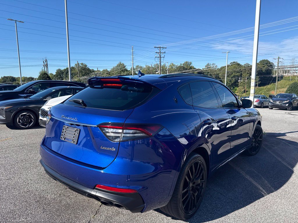 Used 2022 Maserati Levante Modena AWD/4WD image 5
