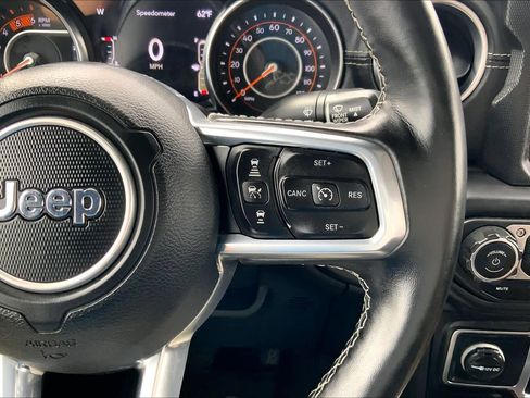 Used 2021 Jeep Gladiator Overland w/ Popular Equipment Package image 22