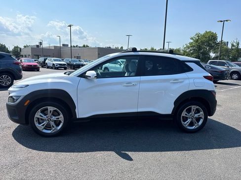 Certified 2023 Hyundai Kona SEL AWD/4WD image 4