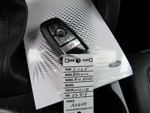 New 2025 Ford Bronco Big Bend w/ Black Diamond Package image 28