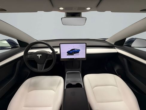 Used 2023 Tesla Model 3 Standard Range image 15