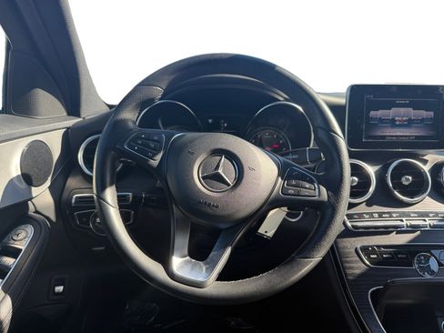 Used 2018 Mercedes-Benz C 300 Sedan image 11