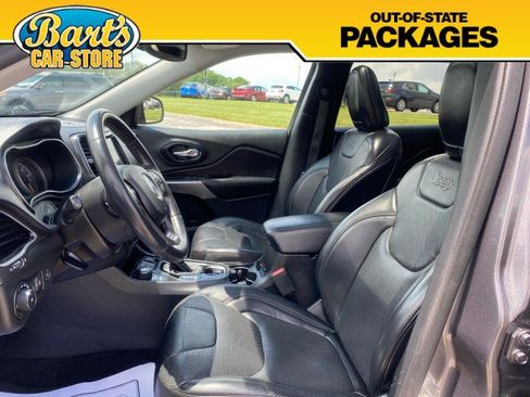Used 2019 Jeep Cherokee Limited AWD/4WD image 26