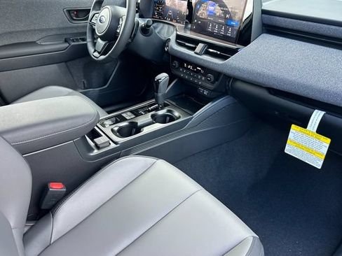 Used 2026 Subaru Outback Premium AWD/4WD image 13
