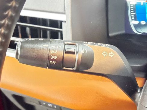 Used 2023 Mitsubishi Outlander SEL image 25