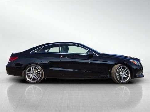 Used 2015 Mercedes-Benz E 400 E 400 image 3