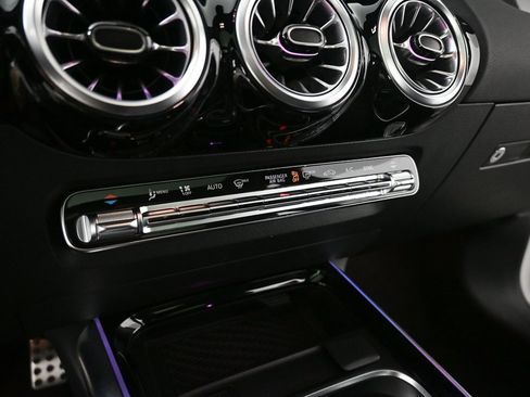 Certified 2025 Mercedes-Benz GLA 35 AMG 4MATIC image 14