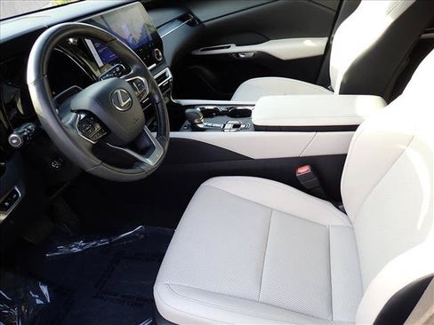 Used 2024 Lexus RX 350h w/ Convenience Package AWD/4WD image 12