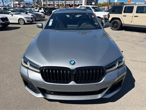 Used 2023 BMW 530e w/ M Sport Package image 2