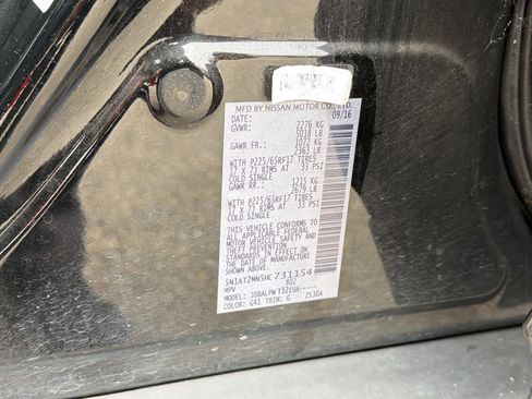 Used 2017 Nissan Rogue S w/ S Family Package image 21