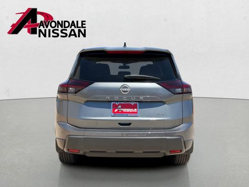 Certified 2026 Nissan Rogue S AWD/4WD image 4
