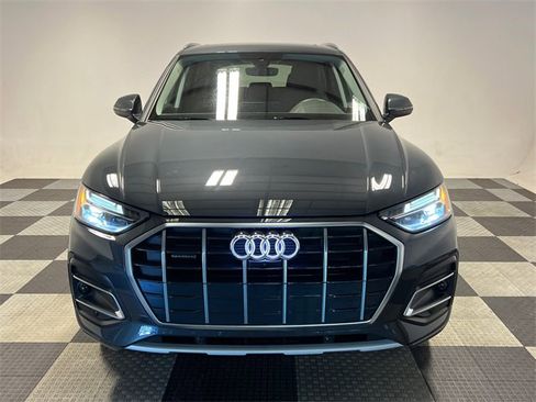 Used 2024 Audi Q5 2.0T Premium Plus w/ Premium Plus Package image 2
