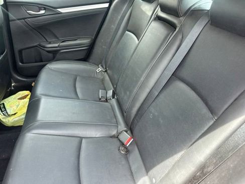 Used 2018 Honda Civic EX-L image 27