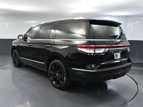 Used 2024 Lincoln Navigator Reserve w/ Equipment Group 201A AWD/4WD image 9