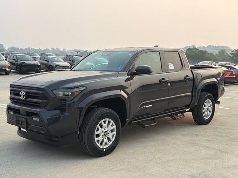 New 2026 Toyota Tacoma SR5 AWD/4WD image 2