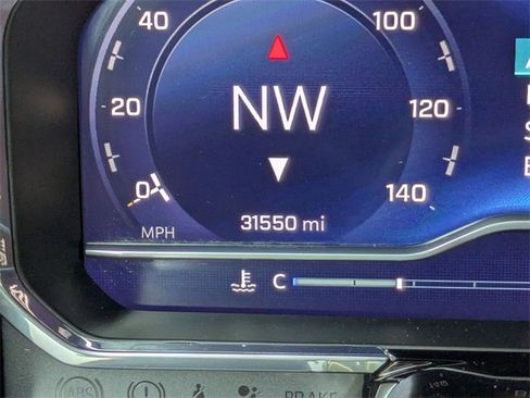 Used 2022 Chevrolet Silverado 1500 LT image 17