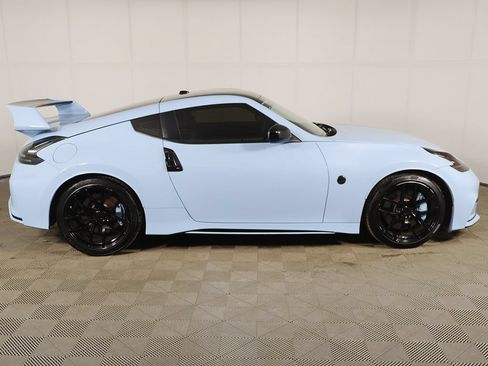 Used 2016 Nissan 370Z NISMO RWD image 12