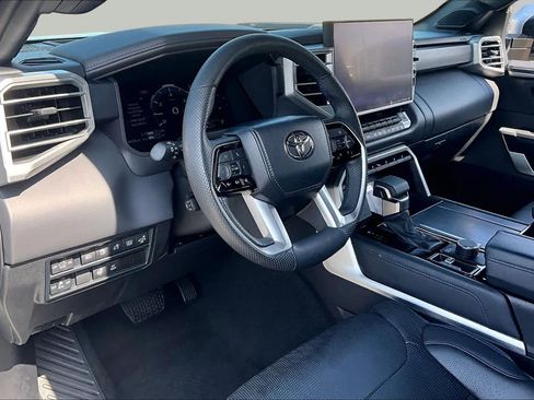 Used 2024 Toyota Tundra Platinum AWD/4WD image 18
