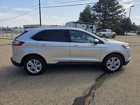 Used 2019 Ford Edge SEL w/ Equipment Group 201A AWD/4WD image 9