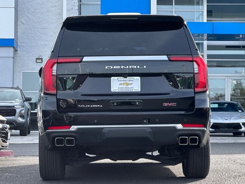 Used 2025 GMC Yukon Denali image 6