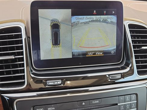 Used 2019 Mercedes-Benz GLS 450 4MATIC image 18