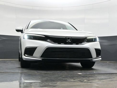 Used 2024 Honda Civic EX-L image 27