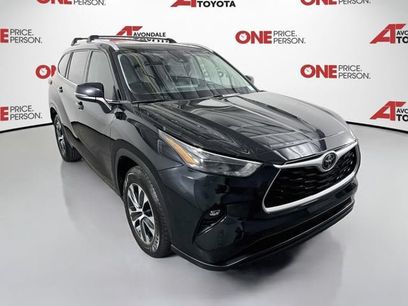 Used 2022 Toyota Highlander XLE