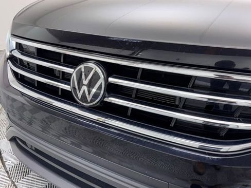 Used 2024 Volkswagen Tiguan S image 5