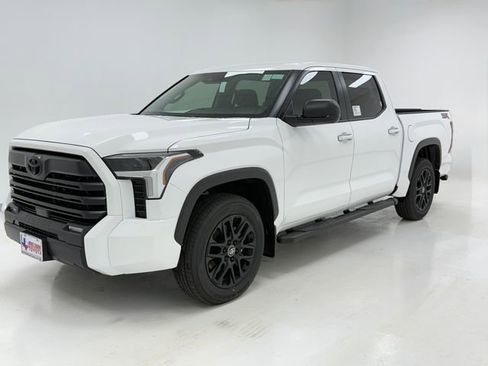 New 2026 Toyota Tundra SR5 w/ SX Package RWD image 5