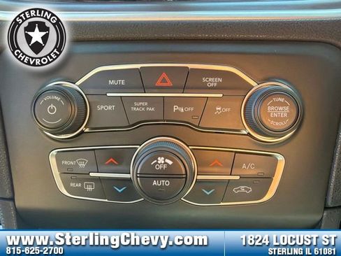 Used 2021 Dodge Charger SXT AWD/4WD image 9