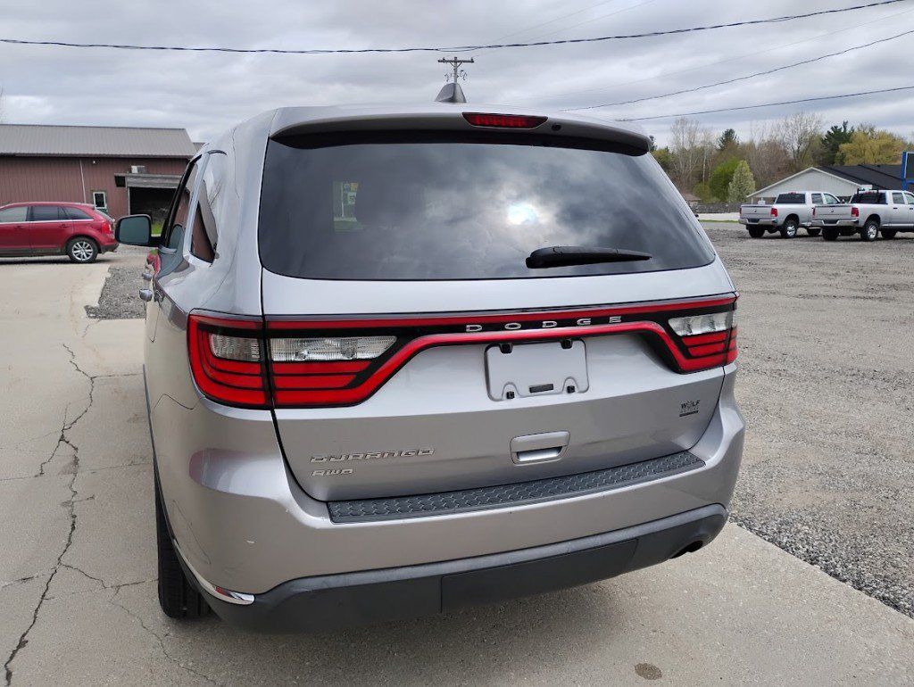 Used 2017 Dodge Durango SXT w/ 3rd Row Seating Group AWD/4WD image 4