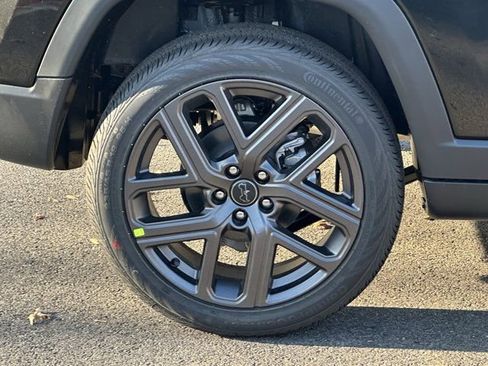 New 2026 Jeep Compass Limited image 17