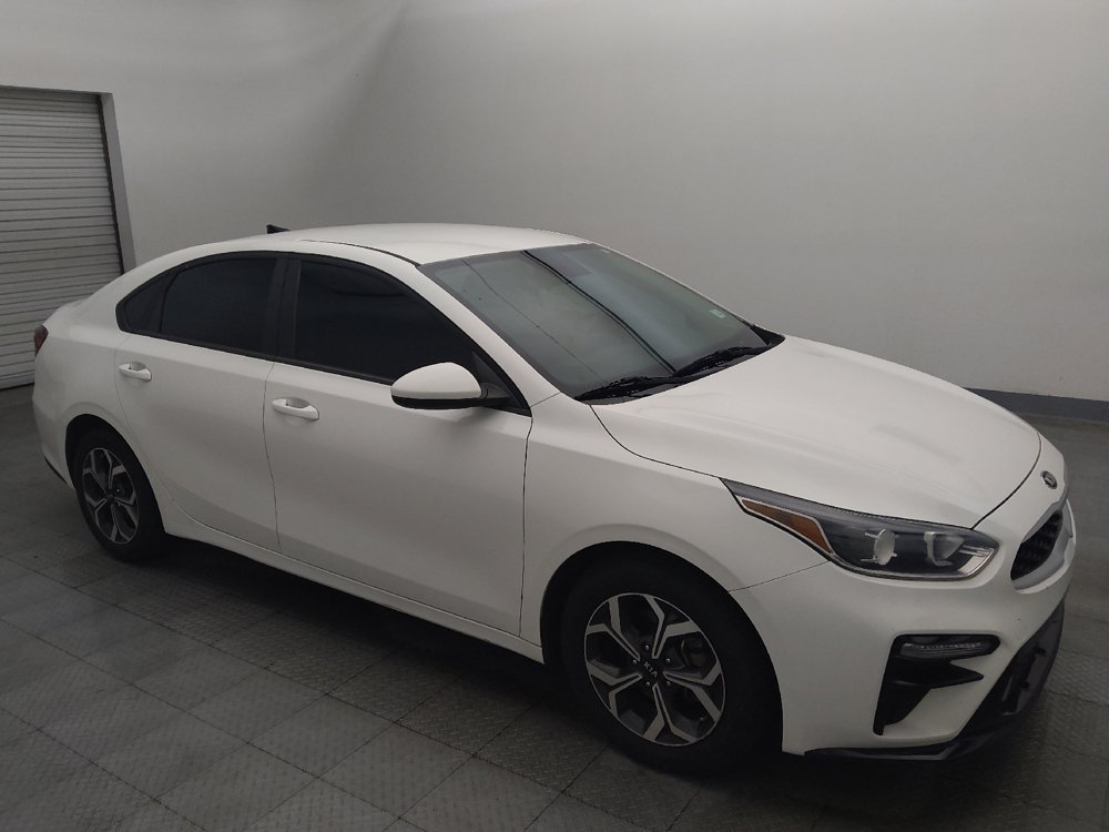Used 2019 Kia Forte LXS FWD image 11