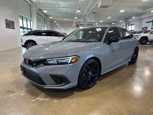 Used 2024 Honda Civic Si image 3