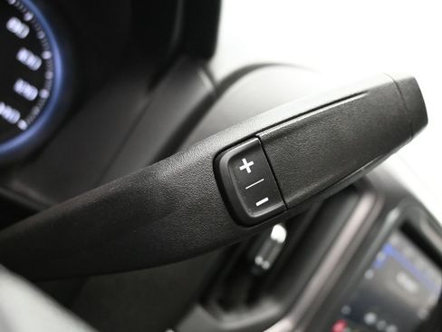 Used 2021 Chevrolet Silverado 1500 Custom image 21