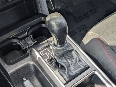 Used 2020 Toyota Tacoma SR5 image 16