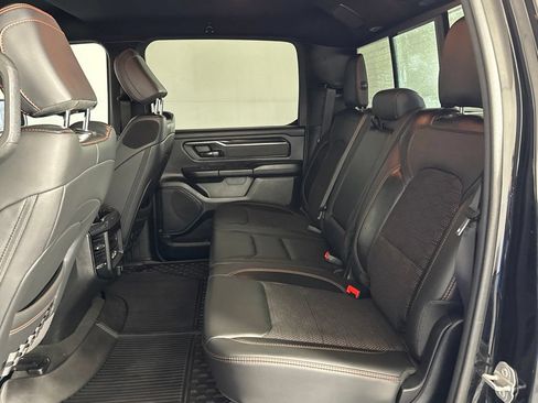 Used 2022 RAM 1500 Big Horn w/ Built-to-serve Edition AWD/4WD image 34