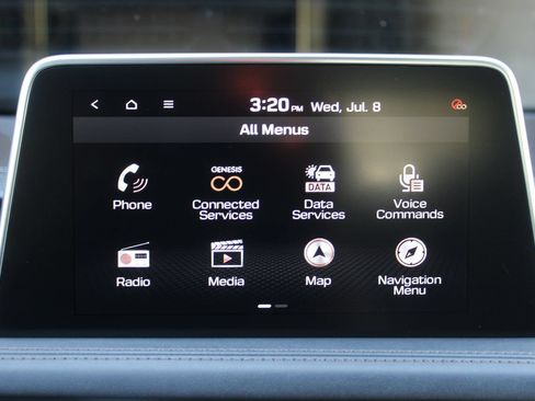 Used 2021 Genesis G70 3.3T RWD image 24