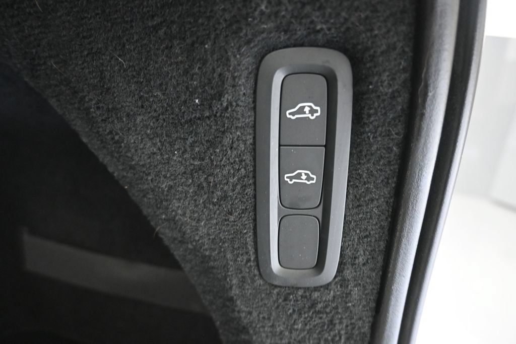 Used 2017 Volvo XC90 T6 Inscription w/ Vision Package AWD/4WD image 61