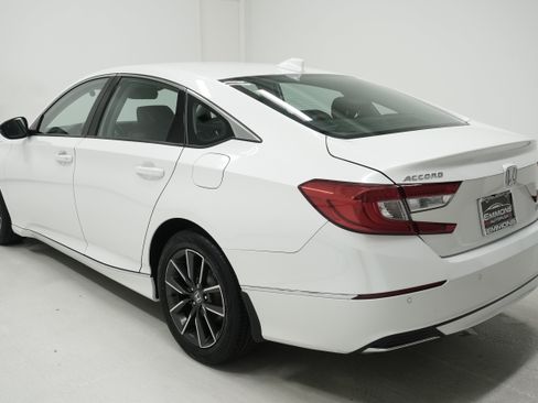Used 2021 Honda Accord EX-L image 6