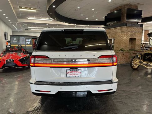 Used 2021 Lincoln Navigator L Reserve w/ Luxury Package image 6