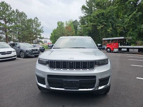 Used 2024 Jeep Grand Cherokee L Limited w/ Luxury Tech Group II AWD/4WD image 2