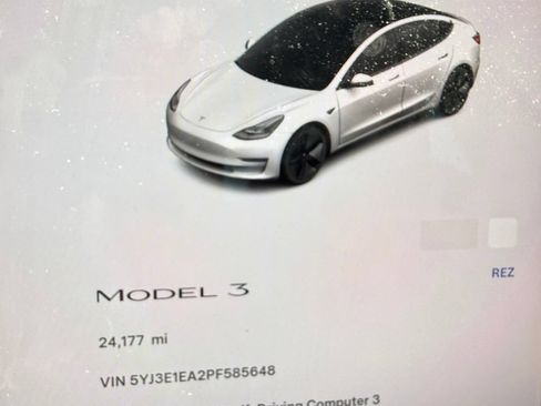 Used 2023 Tesla Model 3 Standard Range RWD image 8