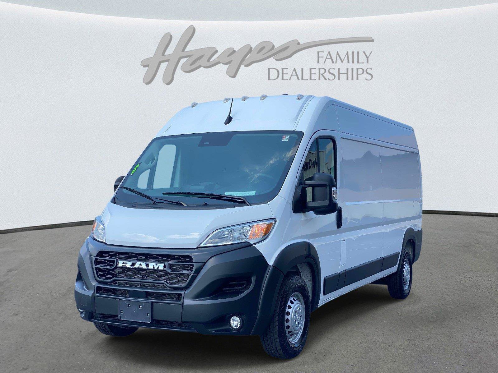 Used 2025 RAM ProMaster 2500 w/ Convenience Group FWD image 10