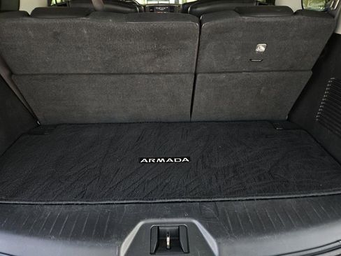 Used 2020 Nissan Armada SL w/ Premium Package image 11