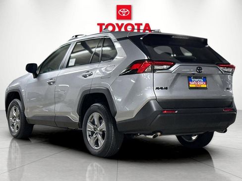 New 2025 Toyota RAV4 XLE image 5
