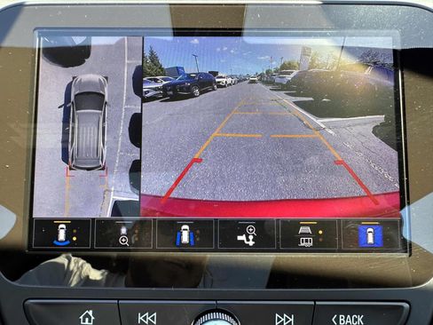 Used 2022 Chevrolet Equinox RS w/ RS Leather Package AWD/4WD image 22