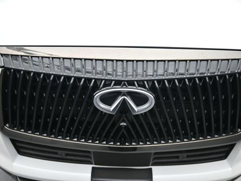 New 2026 INFINITI QX80 Autograph image 12