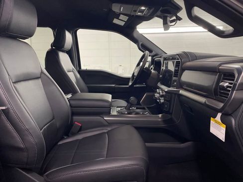 New 2025 Ford F150 Lariat w/ Equipment Group 502A High image 28